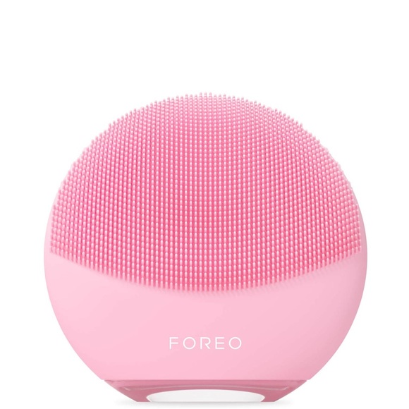 New Never Open Foreo LUNA™ 4 mini Dual-sided facial cleansing massager - Picture 5 of 7